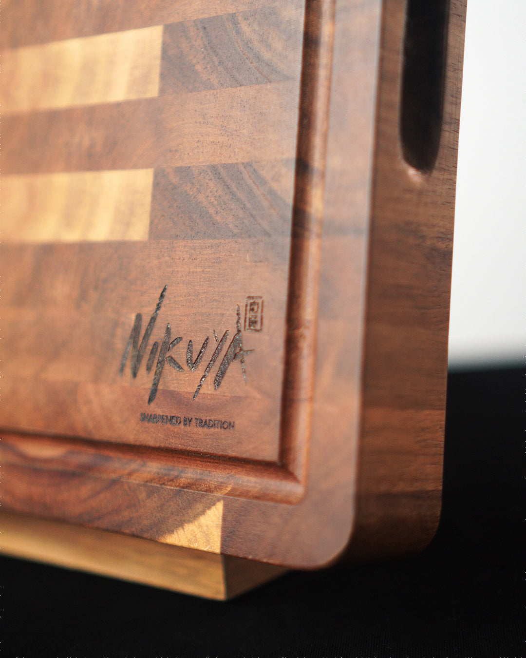 Nikuya MORI End‑Grain Acacia Chopping Board
